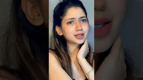 Meri Aankhon Ka Nasha New Girl Viral Status Video New Girl Love