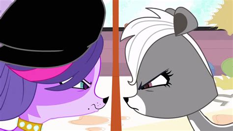 Image S1e24 Zoe Vs Pepper Angry Stare Littlest Pet Shop 2012