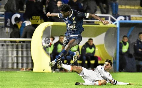 Les Griffons du Stade Briochin défient Boulogne logre du N Foot Amateur Bretagne