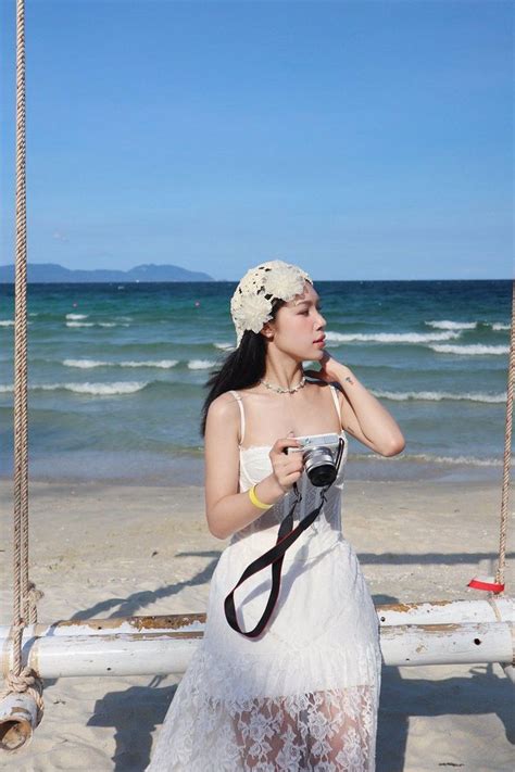 Bikini váy xuyên thấu đón hè của hot girl thể thao Việt Tạp chí Tri thức