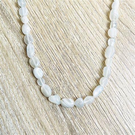 Collier maeva pierre de lune blanche Nature Découvertes