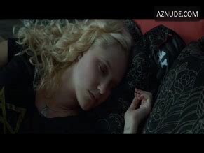 MAIKA MONROE Nude AZNude