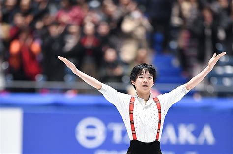 16歳の鍵山優真が全日本で3位入賞。ライバル佐藤駿と競い北京を目指す。 フィギュアスケート Number Web ナンバー