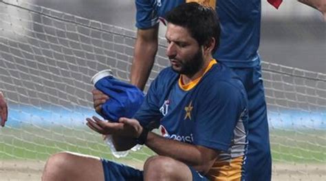 Shahid Afridi Saeed Ajmal Face Axe As PCB Announces Central Contracts