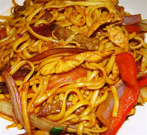 Piolin2 Restaurant Blog Archive Tallarin Saltado Mixto - Piolin2 Restaurant