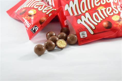 Maltesers Bags Standard 37g Jolly Grub