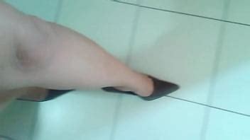 Milf Loira Puta Caminhando Scarpin De Salto Alto Esperma De Cliente XNXX