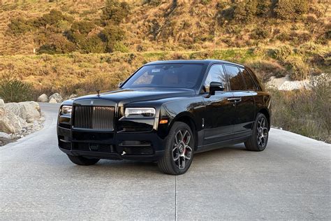 Rolls-Royce Cullinan Photos and Specs. Photo: Rolls-Royce Cullinan ...