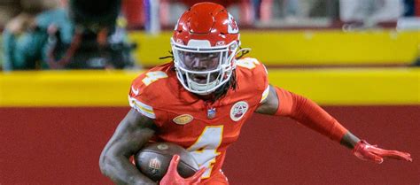 Chargers Vs Chiefs Nfl Week Odds Picks Bettingpros