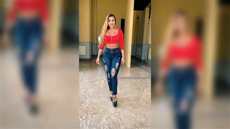 Bella Araujo Fashion Model And Instagram Star Age Status And More