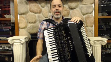 How To Play Brazilian Forró Music On Piano Accordion Lesson 3