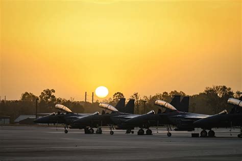 Dvids Images The Air Dominance Center Hosts F E Strike Eagles For