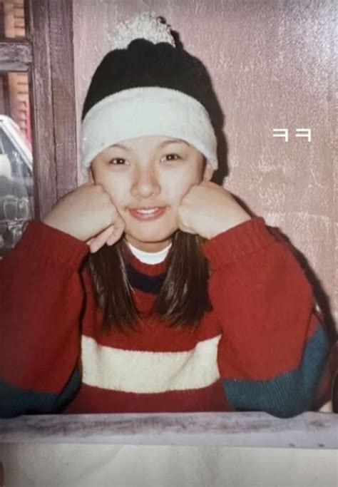 Lee Hyori Shares Various Past Photos Finished Raiding Moms Treasure