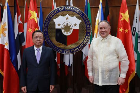 中方会见菲防长之际，俄防长招待越方，南海问题，要给中国搭把手腾讯新闻