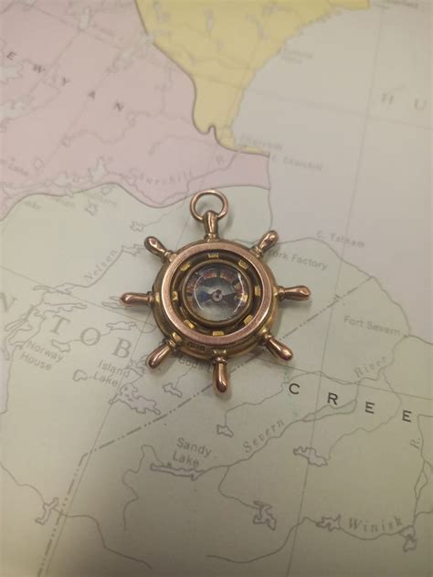 Antique Gold Ships Wheel Compass Pendant Gem