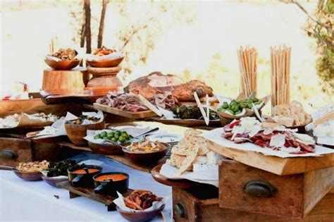 11 Creative Wedding Buffet Ideas To Personalize Your Reception Rustic