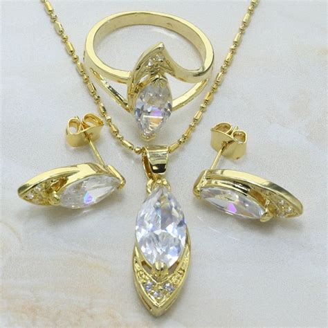 Otogo Transing Gold Color White Crystal Tray Multi Color Cubic Zirconia