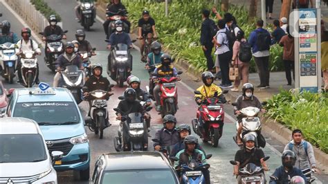 Pemilik Mobil Dan Motor Wajib Punya Asuransi Kendaraan Mulai Januari