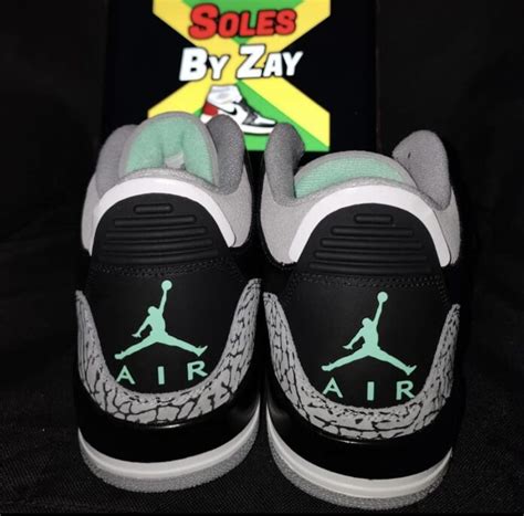 Air Jordan 3 Green Glow CT8532-031