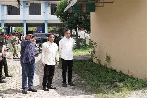 Penjabat Wali Kota Tebing Tinggi Bersama Plt Sekdako Dan Ketua Kpu