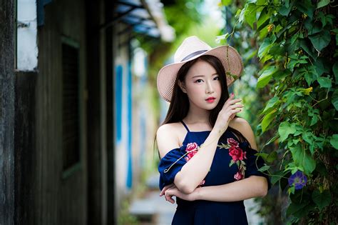 Images Brunette Girl Bokeh Hat Young Woman Asiatic Hands Bush