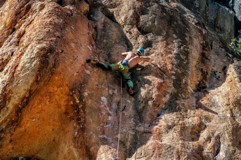 ᐈ Ejercicios para mejorar tu Técnica de Escalada con los pies