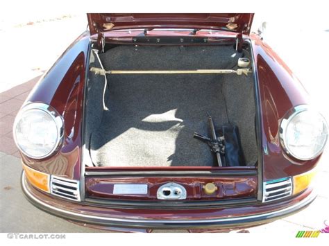 1971 Porsche 911 T Targa Trunk Photos