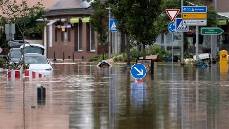 Flutkatastrophe in NRW Mehr als tausend Straftaten während der Flut