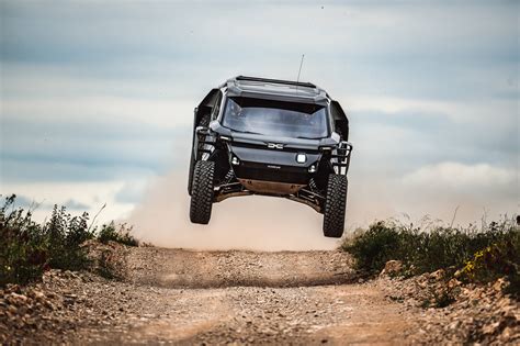 Loeb Et Dacia Se Testent En Vue Du Dakar Le Mag Sport Auto