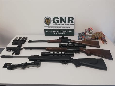 GNR apreende armas ilegais a homem de 86 anos em Alenquer Rádio Ribatejo