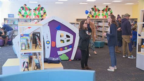 New and improved Madisonville library hosts grand opening