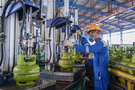 Pertamina Patra Niaga Tambah 11 4 Juta Tabung LPG 3 Kg Untuk Idul Adha