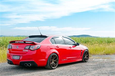Holden Hsv Commodore Vf Gts White Envizio Efs4 Artofit