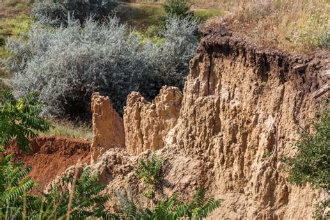 Desastre De Deslizamiento De Monta A En Una Zona S Smica Peligrosa