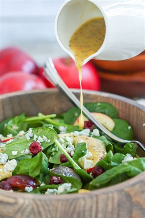 Spinach Salad With Poppy Seed Dressing