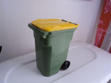 Mini Garbage Bin Sulo 360 Liter Wheelie Bin Extrashman1967 Flickr