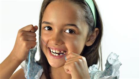 Should Your Child Floss Their Teeth? | Drake Family Dentistry