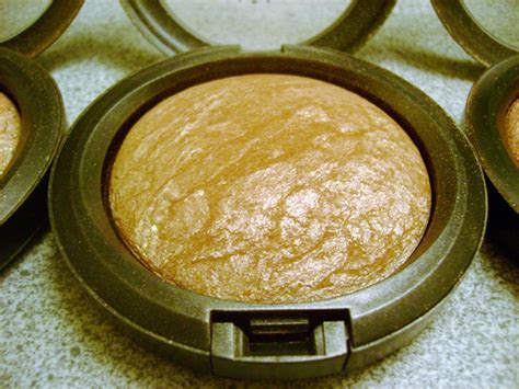 MAC Cosmetics Mineralize Skinfinish - Soft and Gentle - Reviews ...