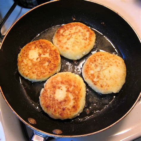 Syrniki Recipe Russian Cheese Pancakes Babaganosh