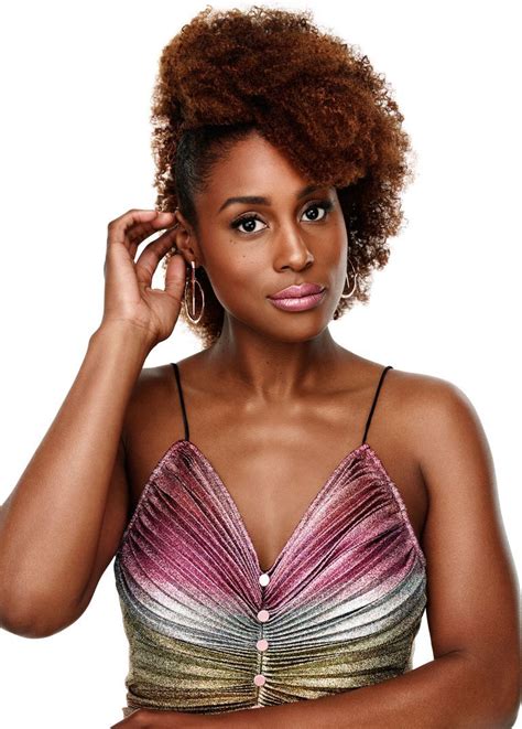 Issa Rae Doesn T Really Care If You Criticize Her Look Issa Rae