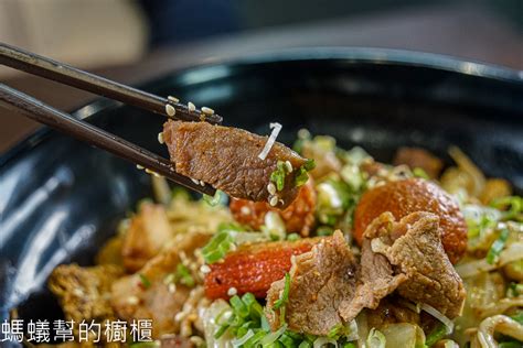 麻鬥干鍋大里店 銅板價特色麻辣干鍋料理，台中大里美食。 螞蟻幫的櫥櫃