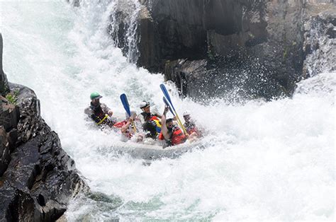 Middle Fork of the American River - Whitewater Rafting (Intermediate)