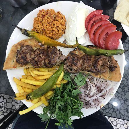 Ayipek Doner Kebap Salonu Izmir Coment Rios De Restaurantes