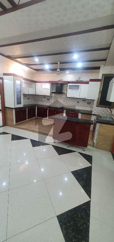 Nazimabad No 4 New 4 Bedroom Full Floor Portion Available For Rent