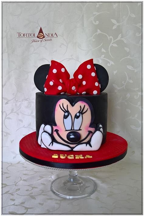 Minie Mouse Decorated Cake By Tortolandia CakesDecor