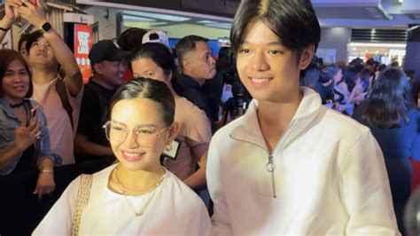 REUNITED XYRIEL MANABAT AT MARCO MASA MAGKAMASA DUMATING SA PREMIERE