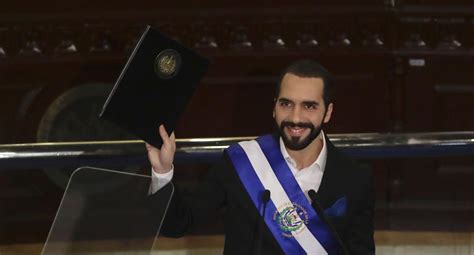 El Salvador Empieza El Recuento De Papeletas Tras El Cierre De Los