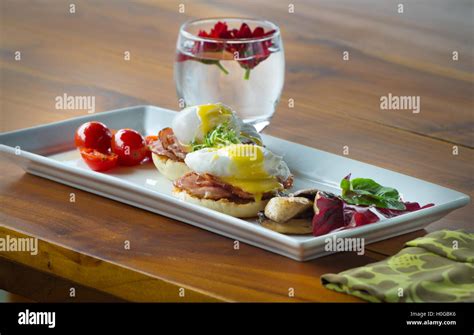 indonesian seafood dishes called  beach seafood  shrimp crab