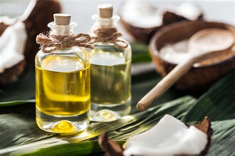 16 Best Oils For Healthy Skin Types And Benefits