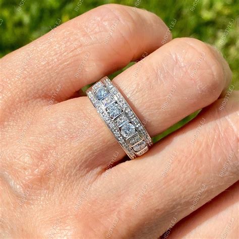 Womens Wide Band Diamond Rings Uk